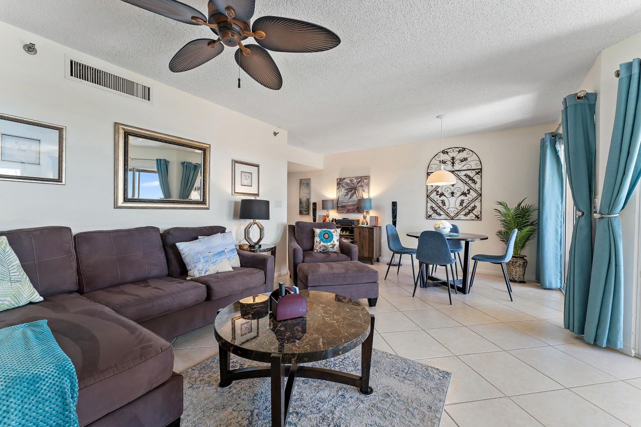 275 Palm Avenue, Unit C503, Jupiter, FL 33477 Photo