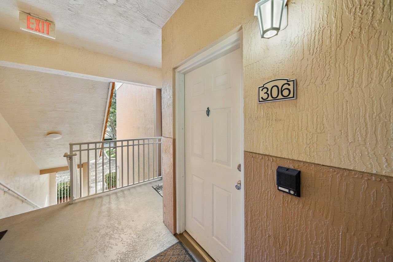 11011 Legacy 306 Lane, Unit 306, Palm Beach Gardens, FL 33410 Photo