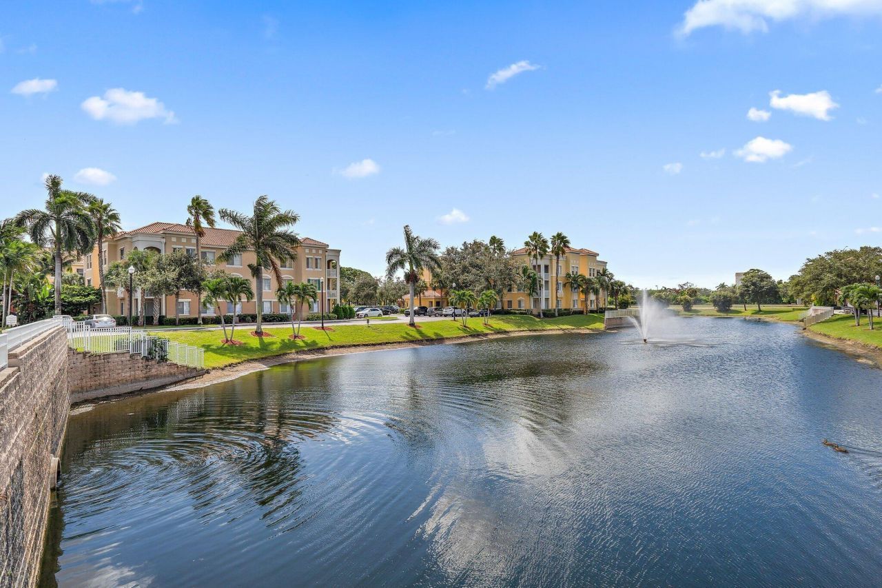 11011 Legacy 306 Lane, Unit 306, Palm Beach Gardens, FL 33410 Photo