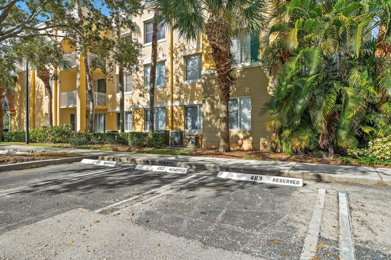 11011 Legacy 306 Lane, Unit 306, Palm Beach Gardens, FL 33410 Photo