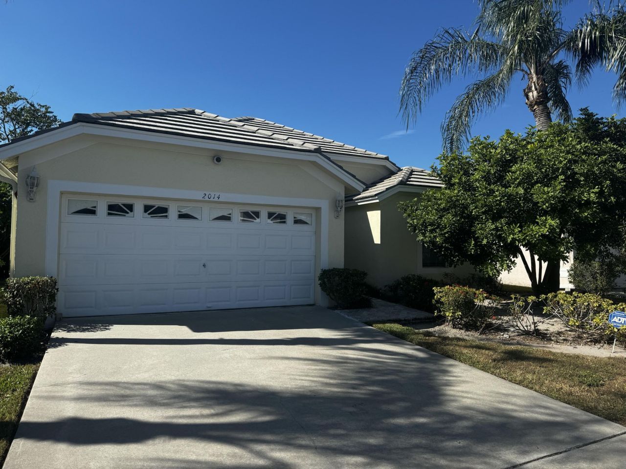 2014 Normandy Circle, West Palm Beach, FL 33409 Photo