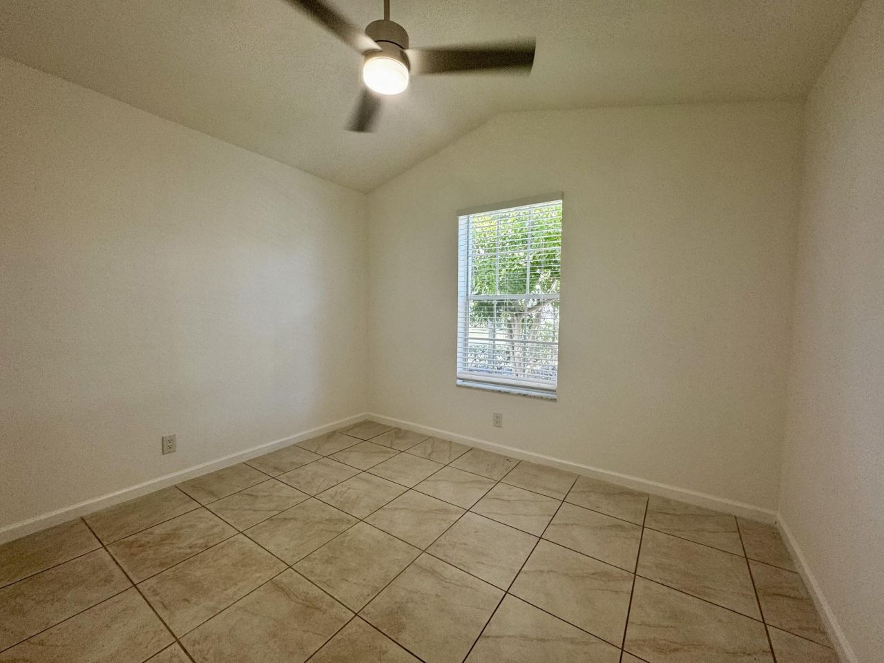 2014 Normandy Circle, West Palm Beach, FL 33409 Photo