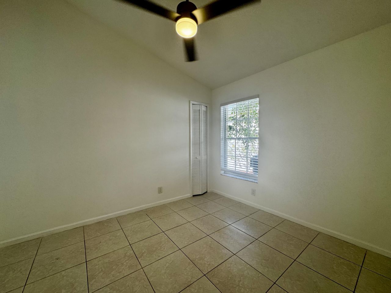 2014 Normandy Circle, West Palm Beach, FL 33409 Photo