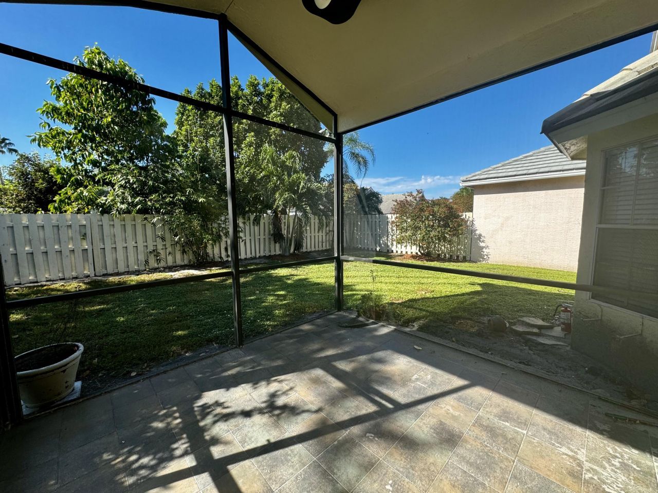 2014 Normandy Circle, West Palm Beach, FL 33409 Photo