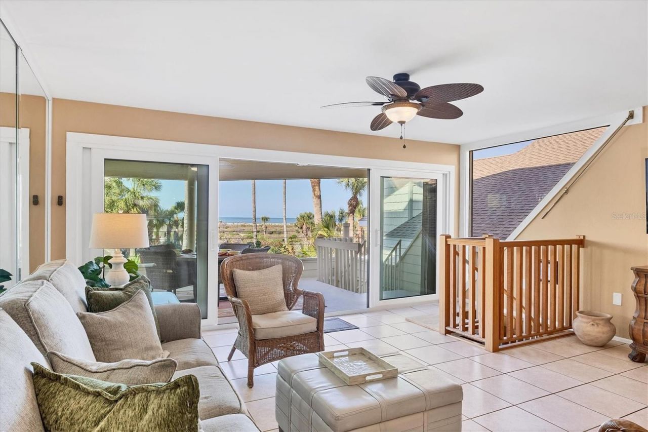 540 Beach Road, Unit 510, Sarasota, FL 34242 Photo