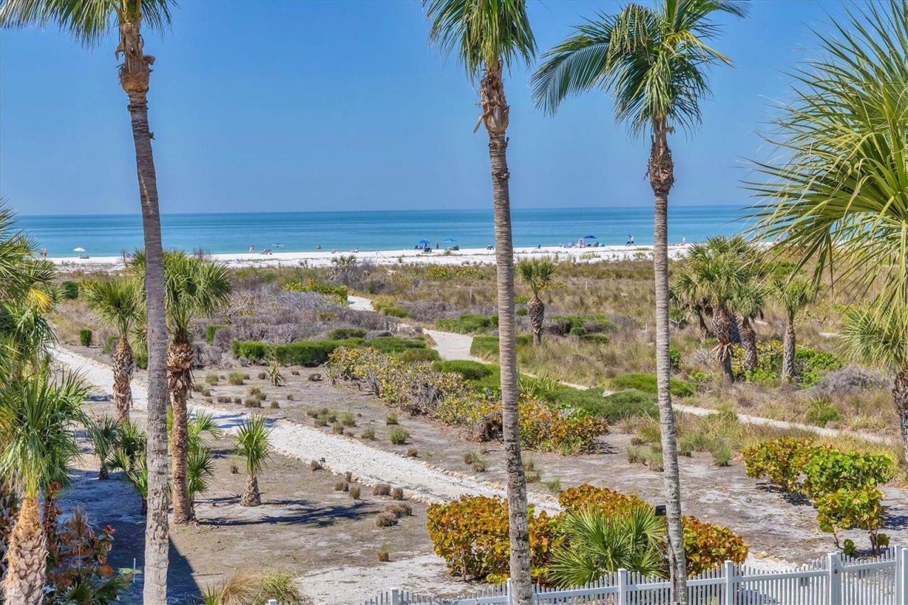 540 Beach Road, Unit 510, Sarasota, FL 34242 Photo