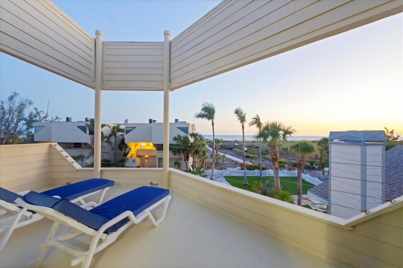 540 Beach Road, Unit 510, Sarasota, FL 34242 Photo