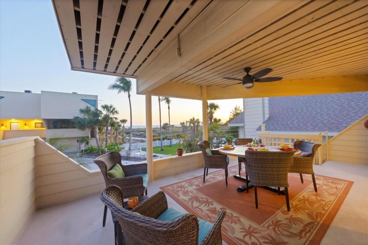 540 Beach Road, Unit 510, Sarasota, FL 34242 Photo