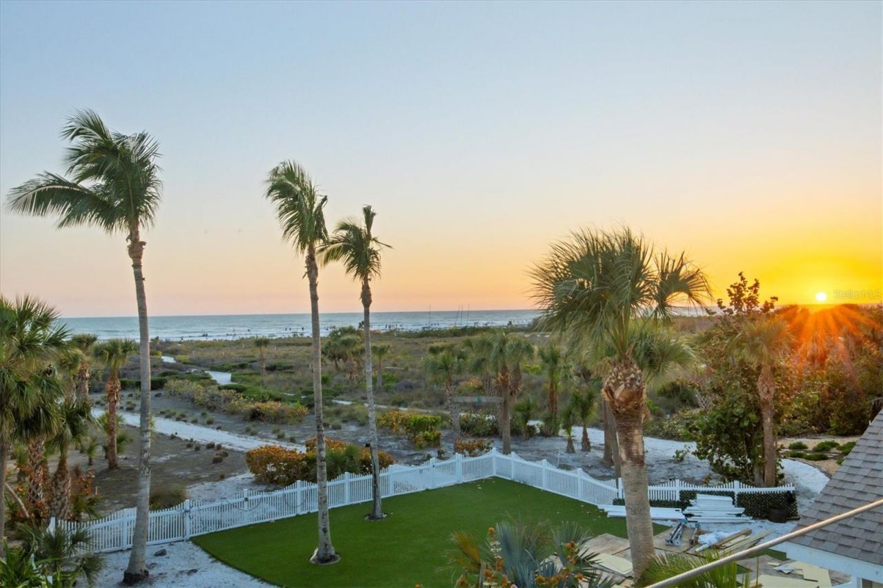 540 Beach Road, Unit 510, Sarasota, FL 34242 Photo