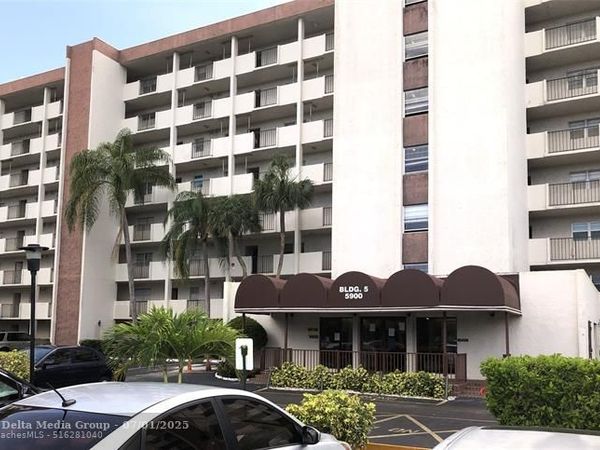 5900 NW 44 Street, Unit 607, Lauderhill, FL 33319