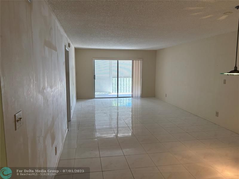 5900 NW 44 Street, Unit 607, Lauderhill, FL 33319 Photo