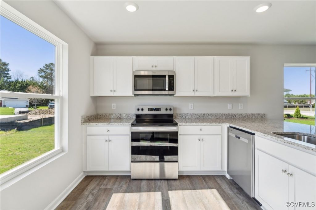 99 Byway Circle, Kilmarnock, VA 22482 Main Photo