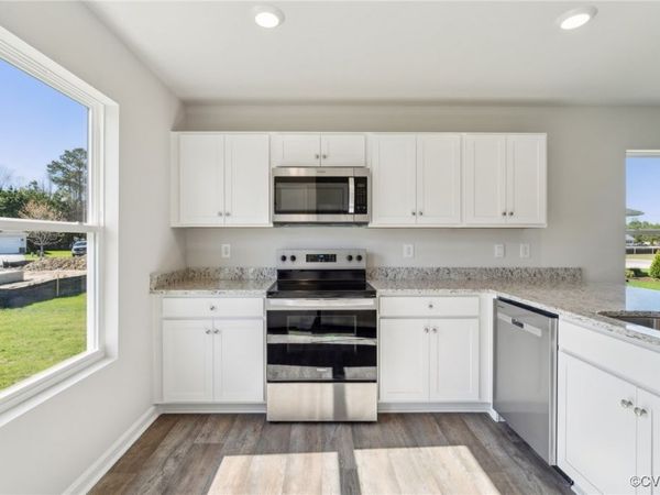 99 Byway Circle, Kilmarnock, VA 22482