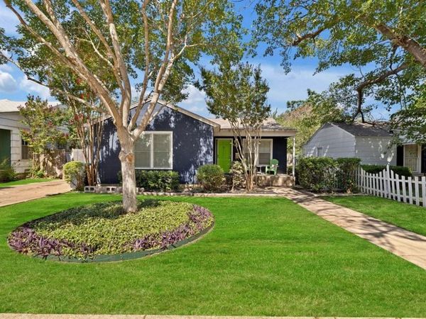 2716 Wayside Avenue, Fort Worth, TX 76110