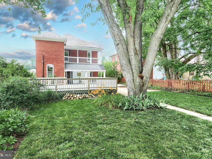 415 Lincoln Way West, New Oxford, PA 17350 Main Photo