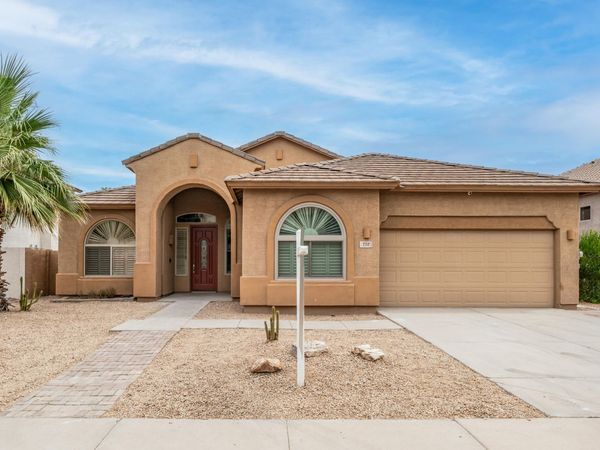 757 W CAROB Way, Chandler, AZ 85248