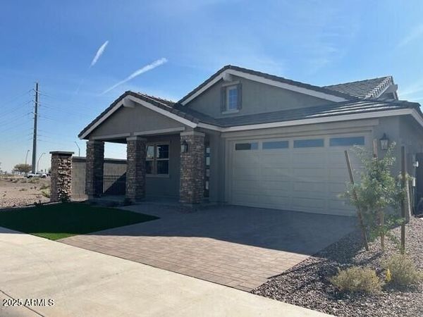 18747 W MONTEROSA Street, Litchfield Park, AZ 85340