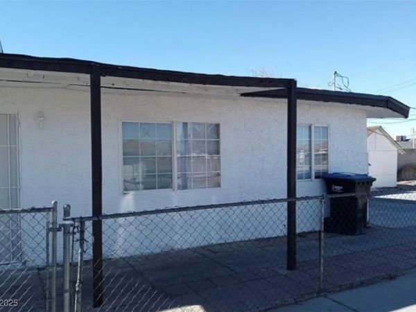 1316 Lawry Avenue, Las Vegas, NV 89106