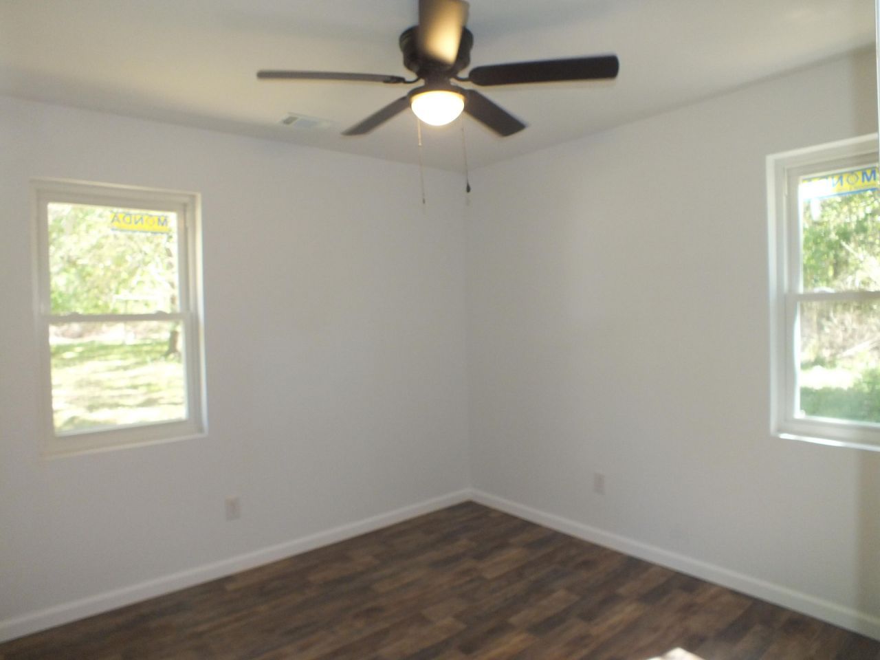 1256 Kings Highway Photo 5