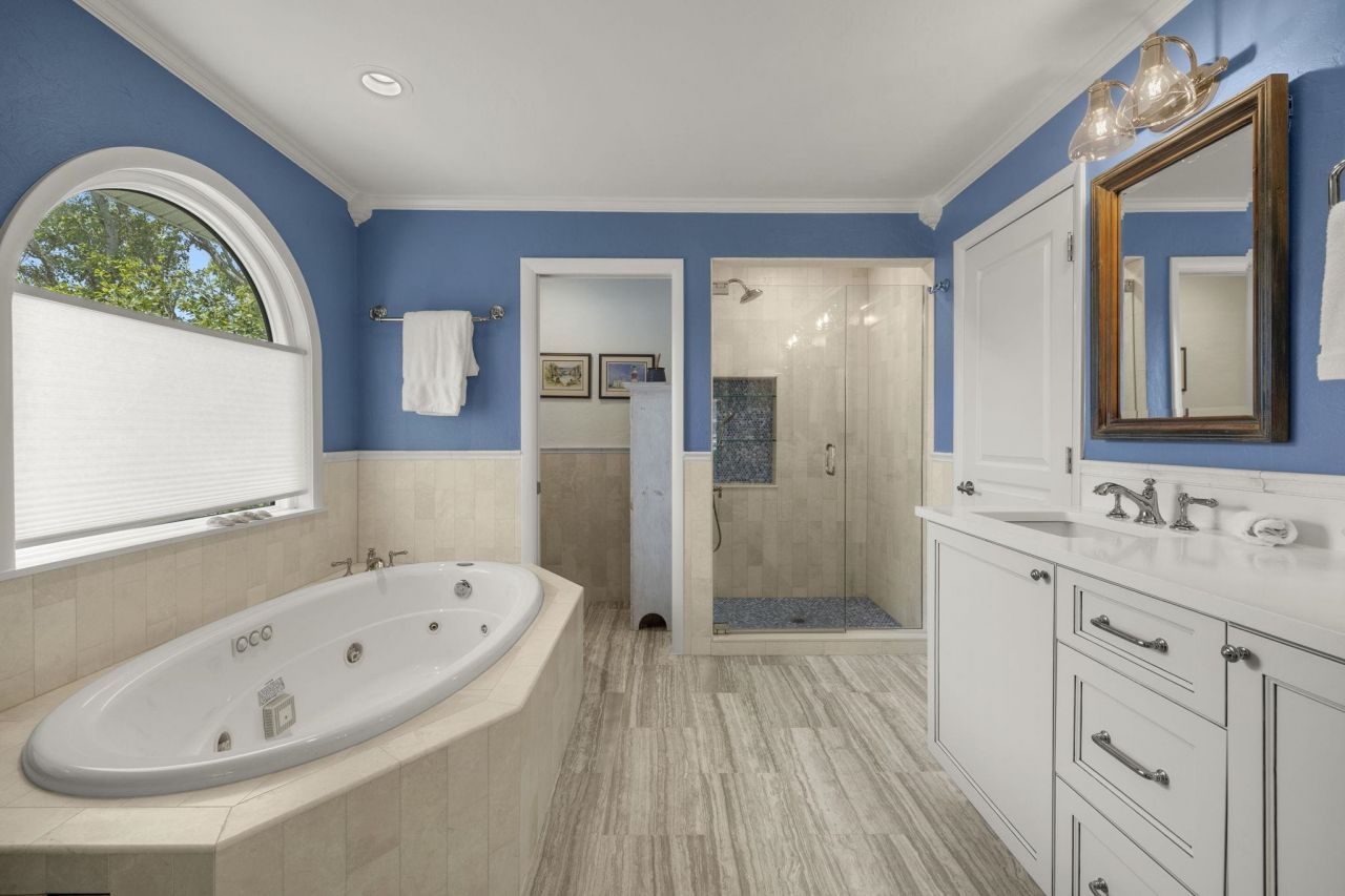 1062 S Yachtsman Dr, Sanibel, FL 33957 Photo