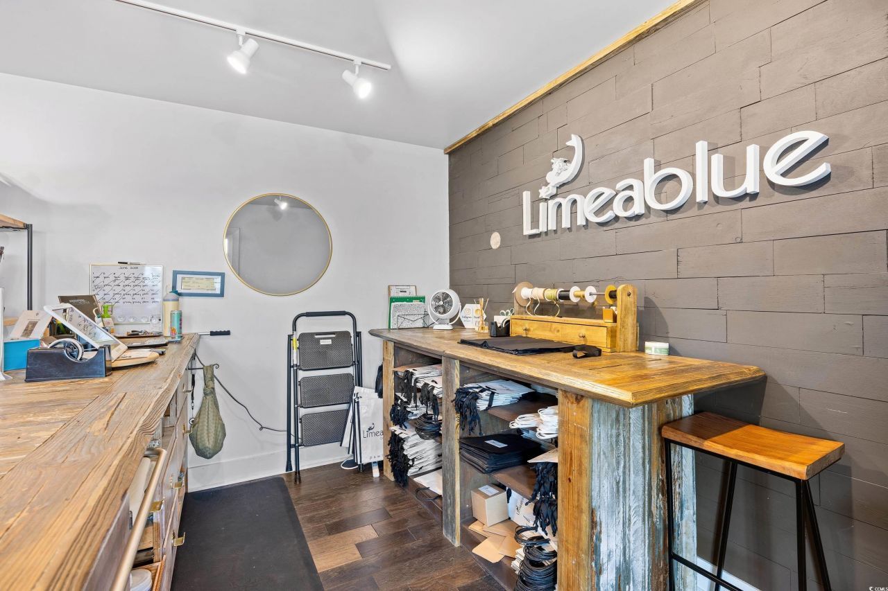 10659 Ocean Highway Photo 15