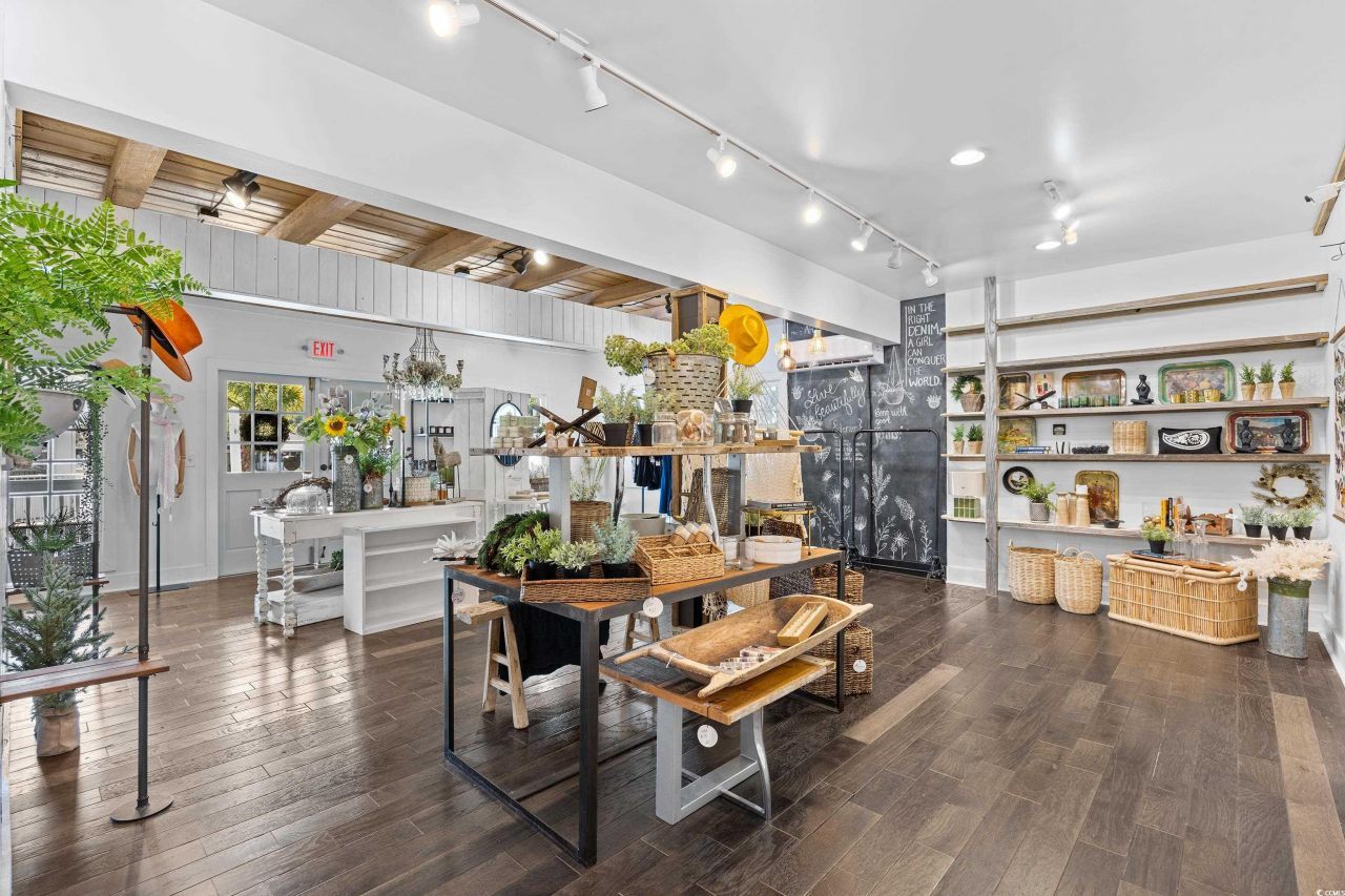 10659 Ocean Highway Photo 16