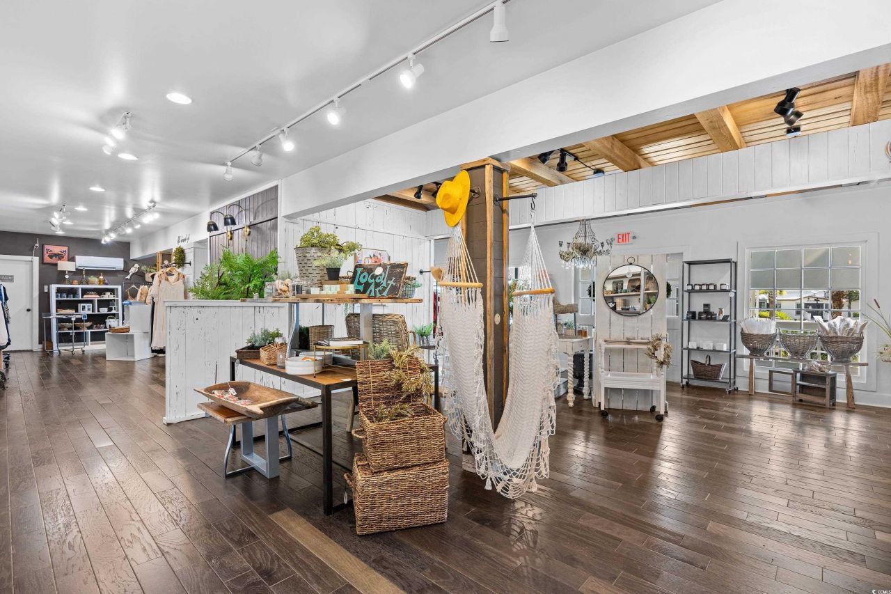 10659 Ocean Highway Photo 17