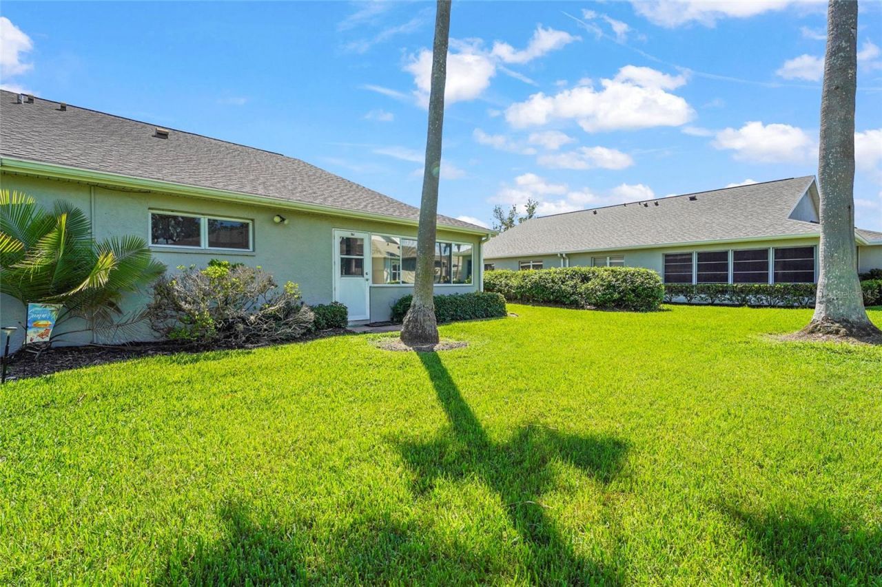 2417 Fairway Oaks Drive, Unit 22, Palmetto, FL 34221 Photo