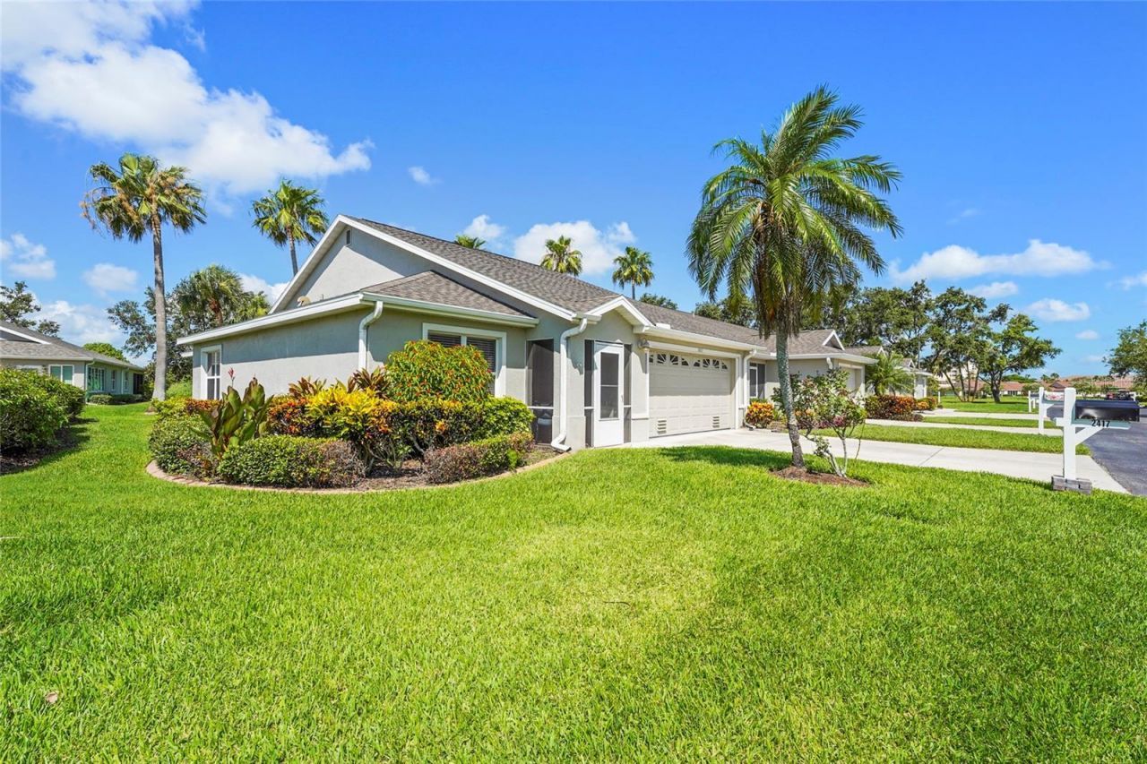 2417 Fairway Oaks Drive, Unit 22, Palmetto, FL 34221 Photo
