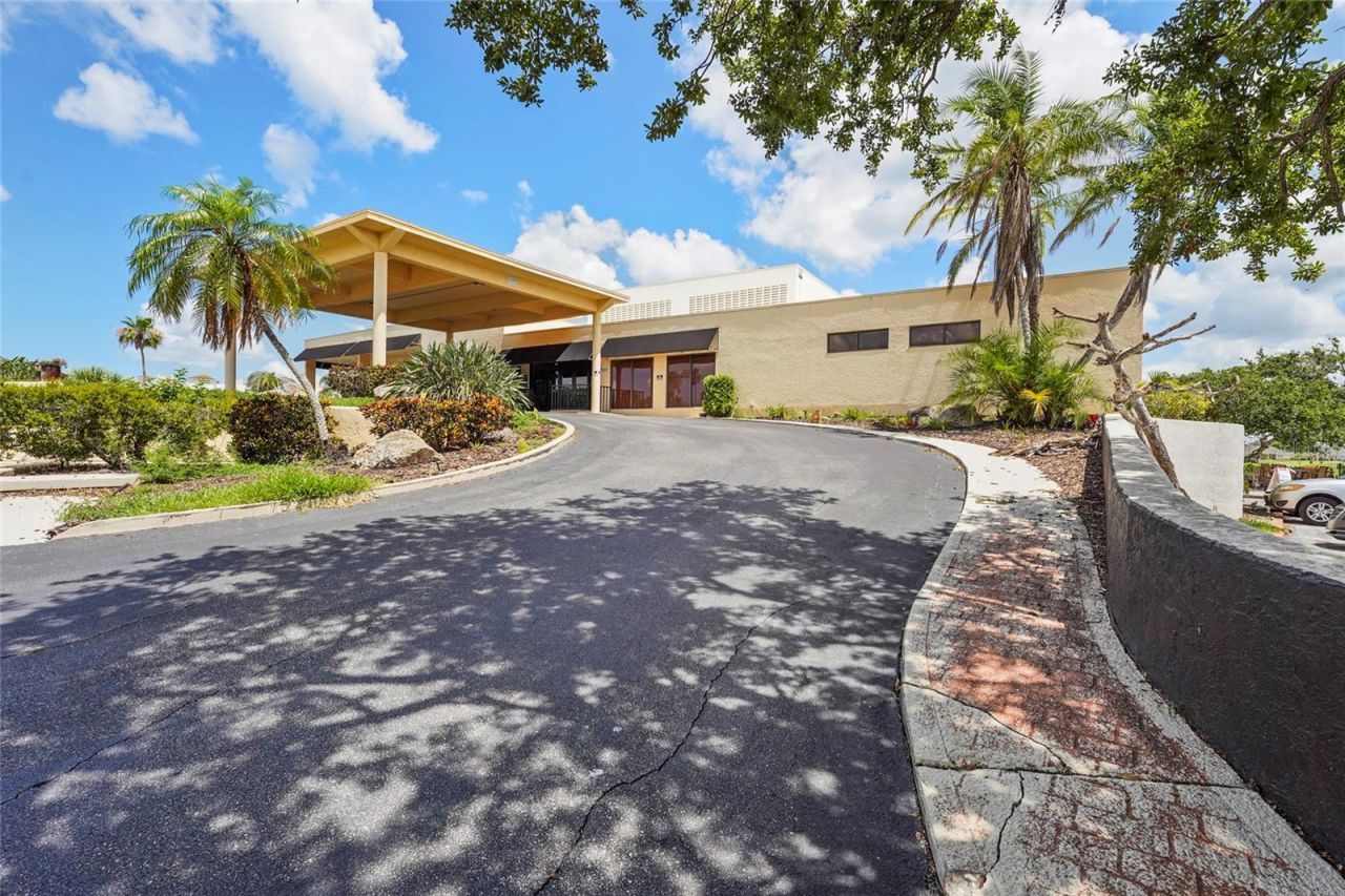 2417 Fairway Oaks Drive, Unit 22, Palmetto, FL 34221 Photo