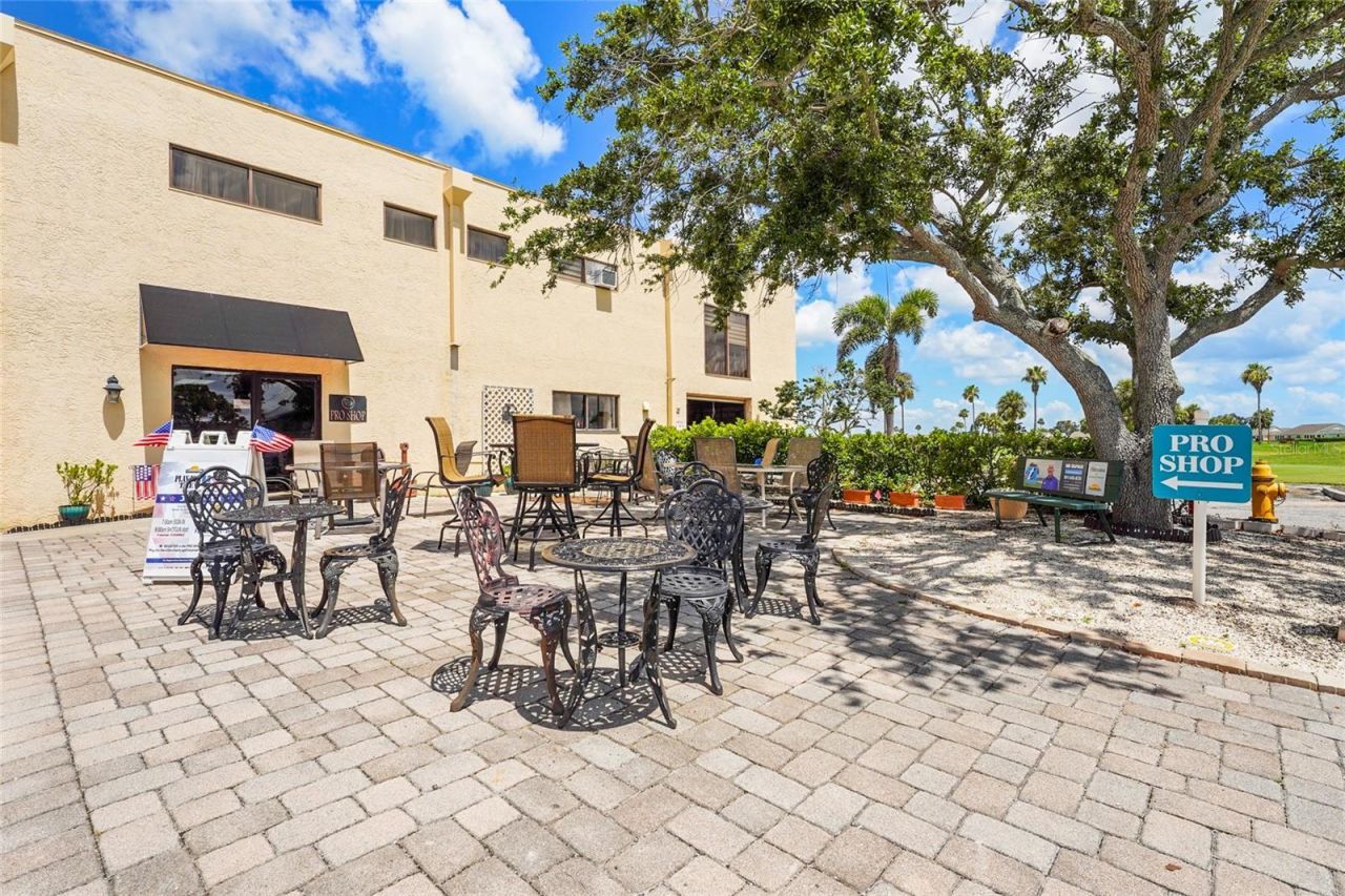 2417 Fairway Oaks Drive, Unit 22, Palmetto, FL 34221 Photo