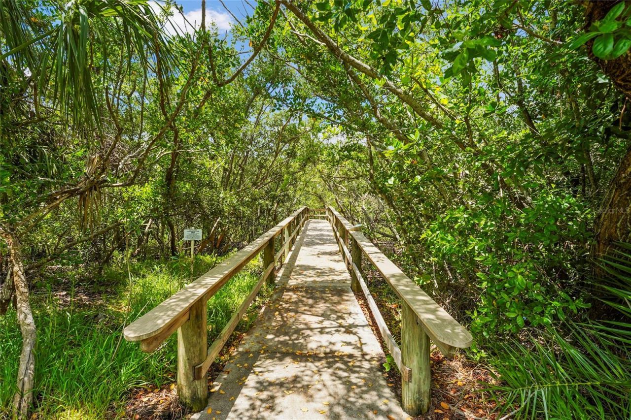 2417 Fairway Oaks Drive, Unit 22, Palmetto, FL 34221 Photo