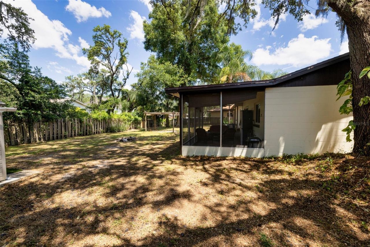 7128 Wrenwood Circle, Tampa, FL 33617 Photo