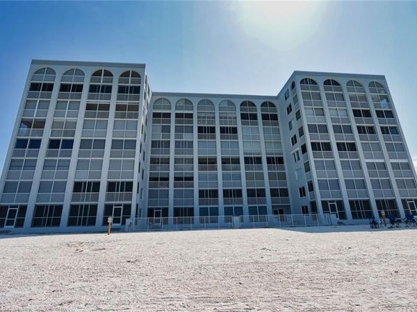 26000 Hickory BLVD , Unit 804, BONITA SPRINGS, FL 34134