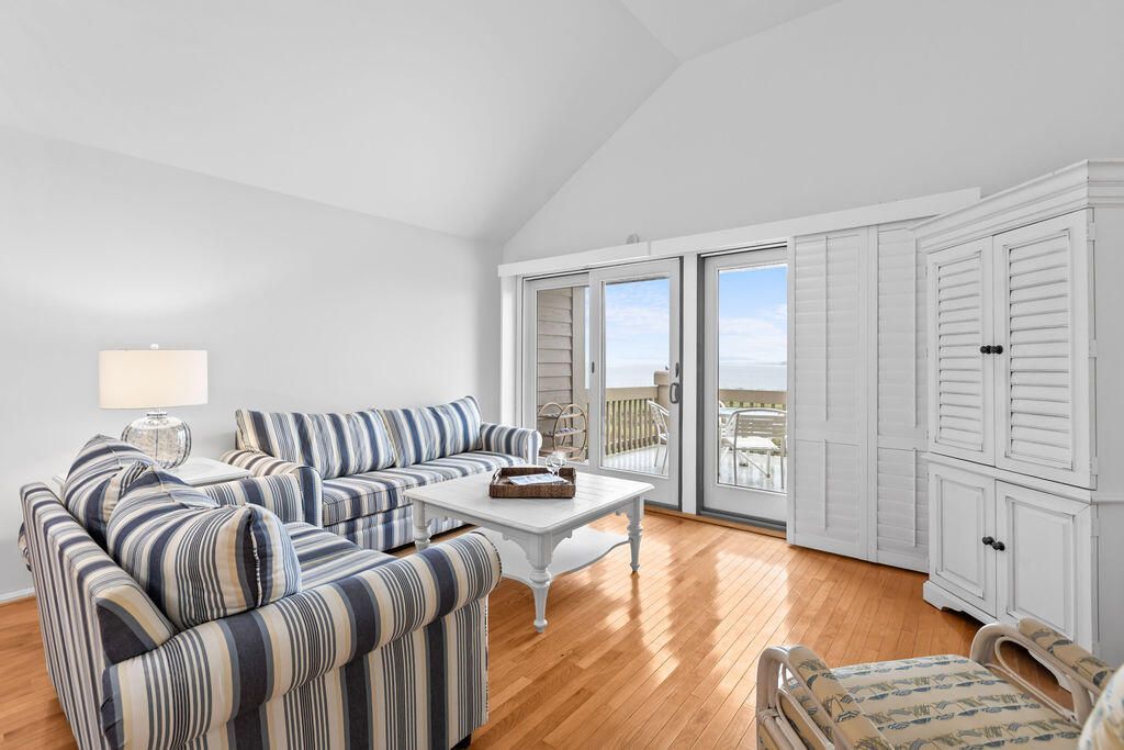 1334 Pelican Watch Villas Photo 9