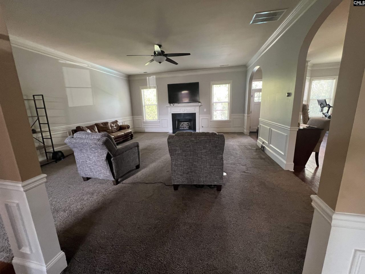 127 Brooklet Drive Photo 10