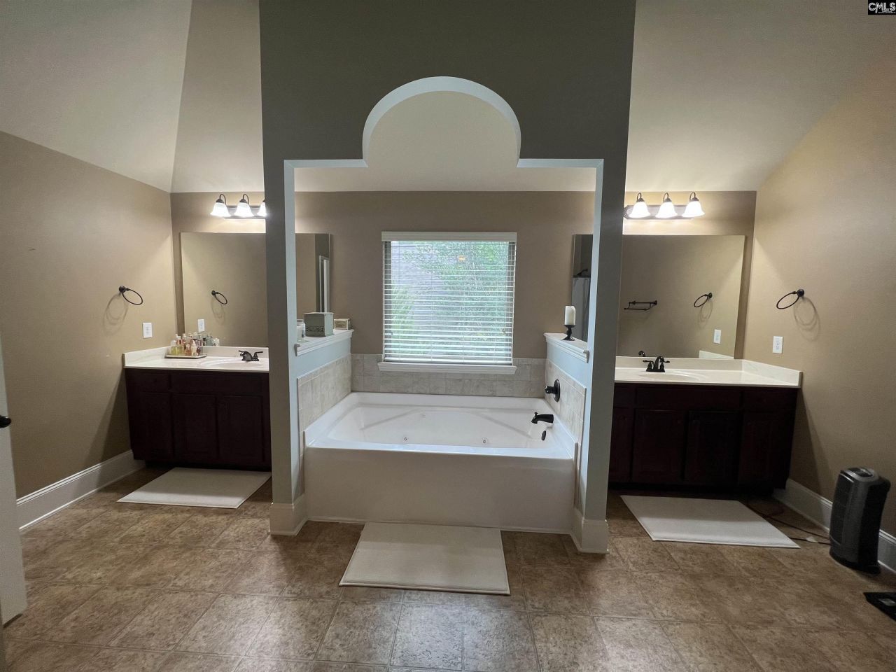 127 Brooklet Drive Photo 27