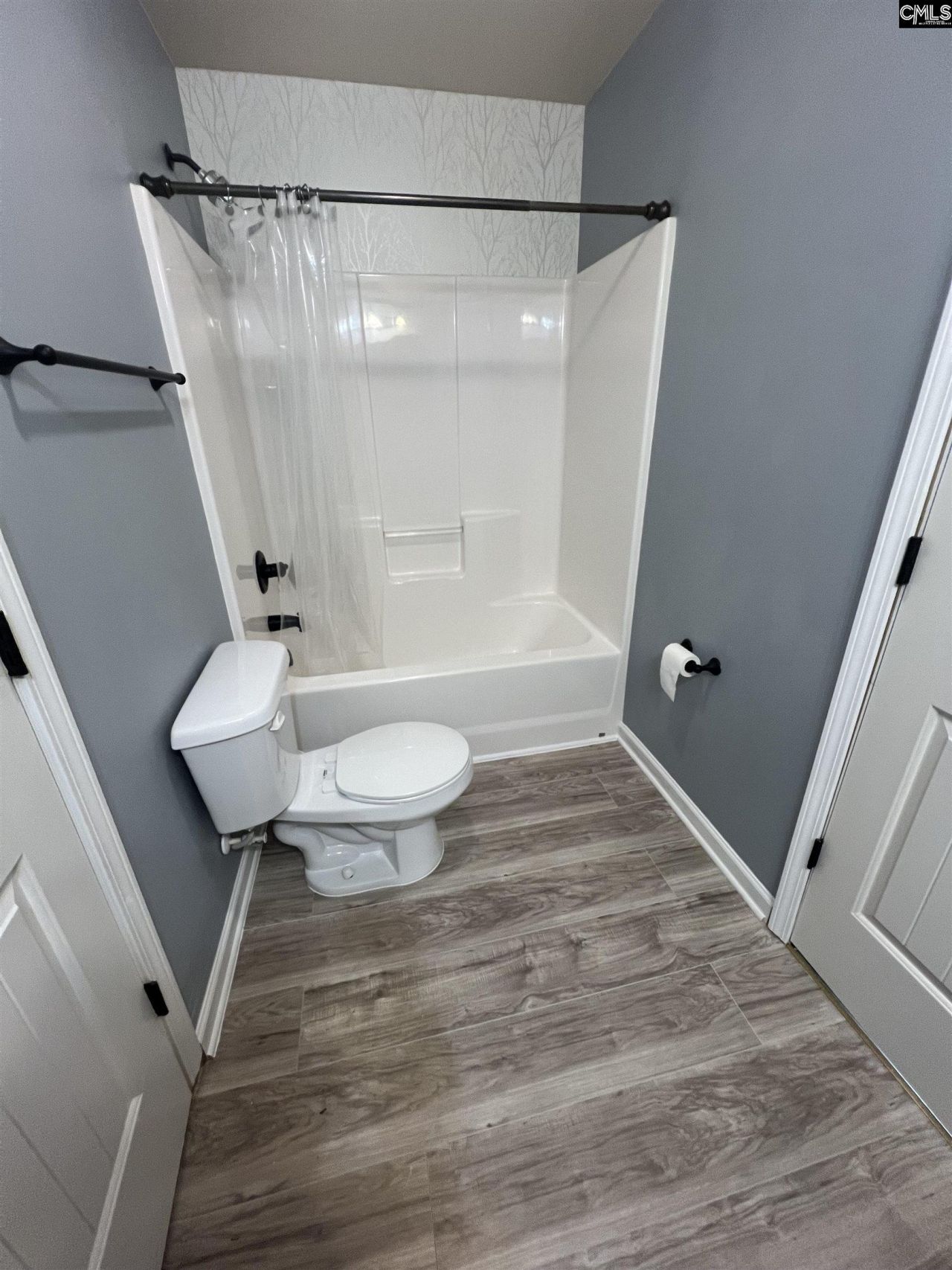 127 Brooklet Drive Photo 32