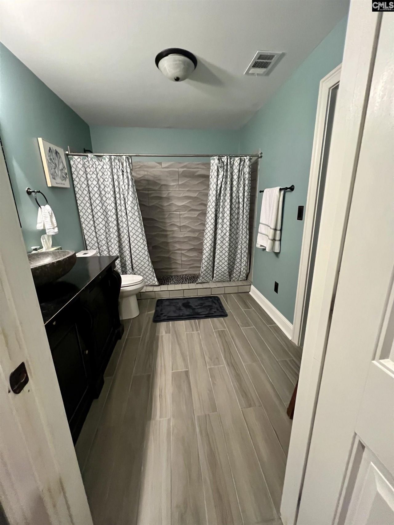 127 Brooklet Drive Photo 43