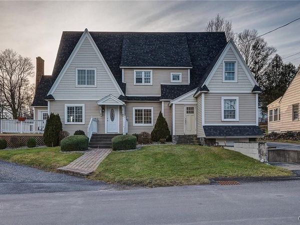 99 Yorkshire Boulevard, Syracuse, NY 13219