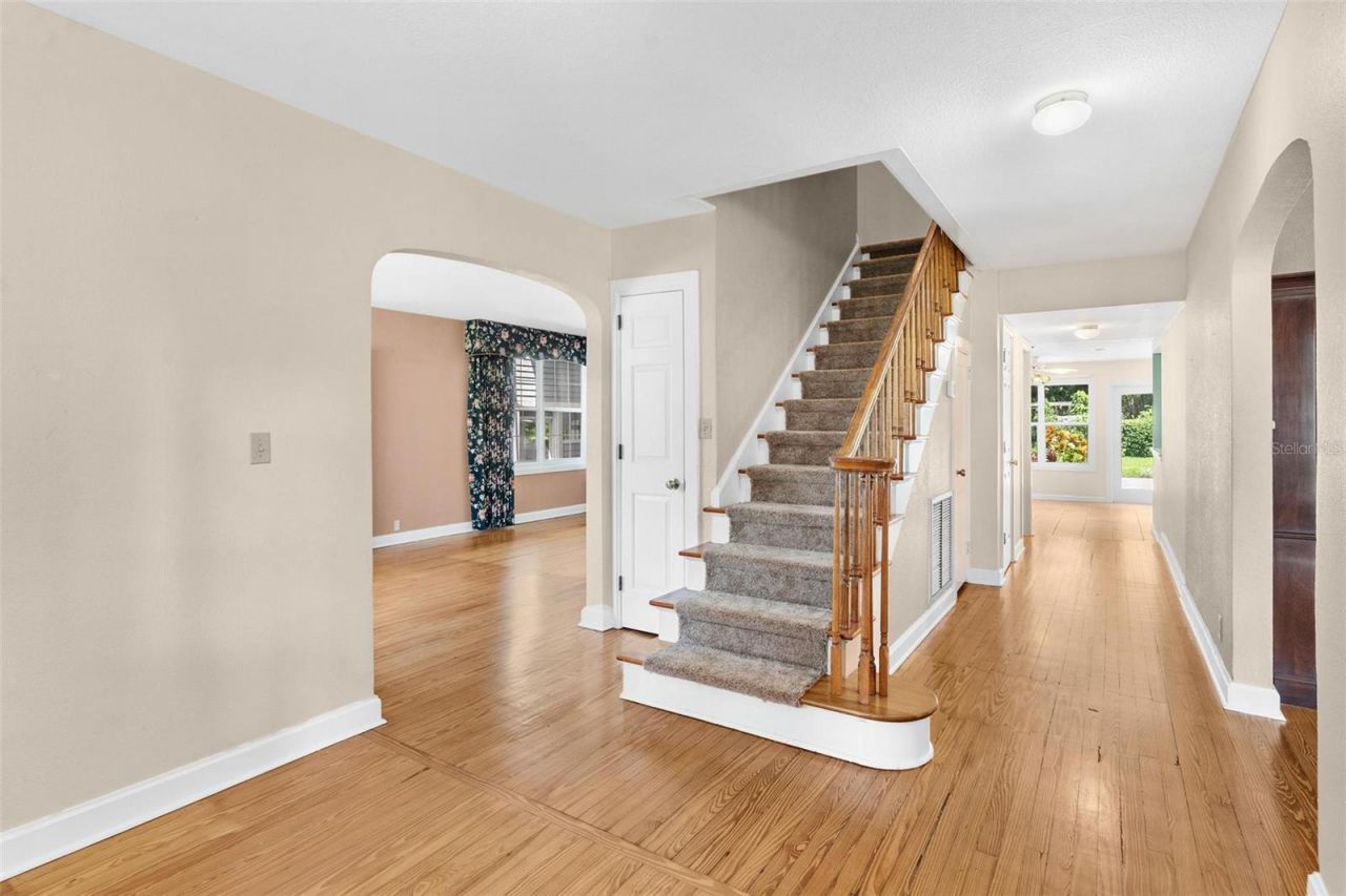 9223 Silver Lake Drive, Leesburg, FL 34788 Photo