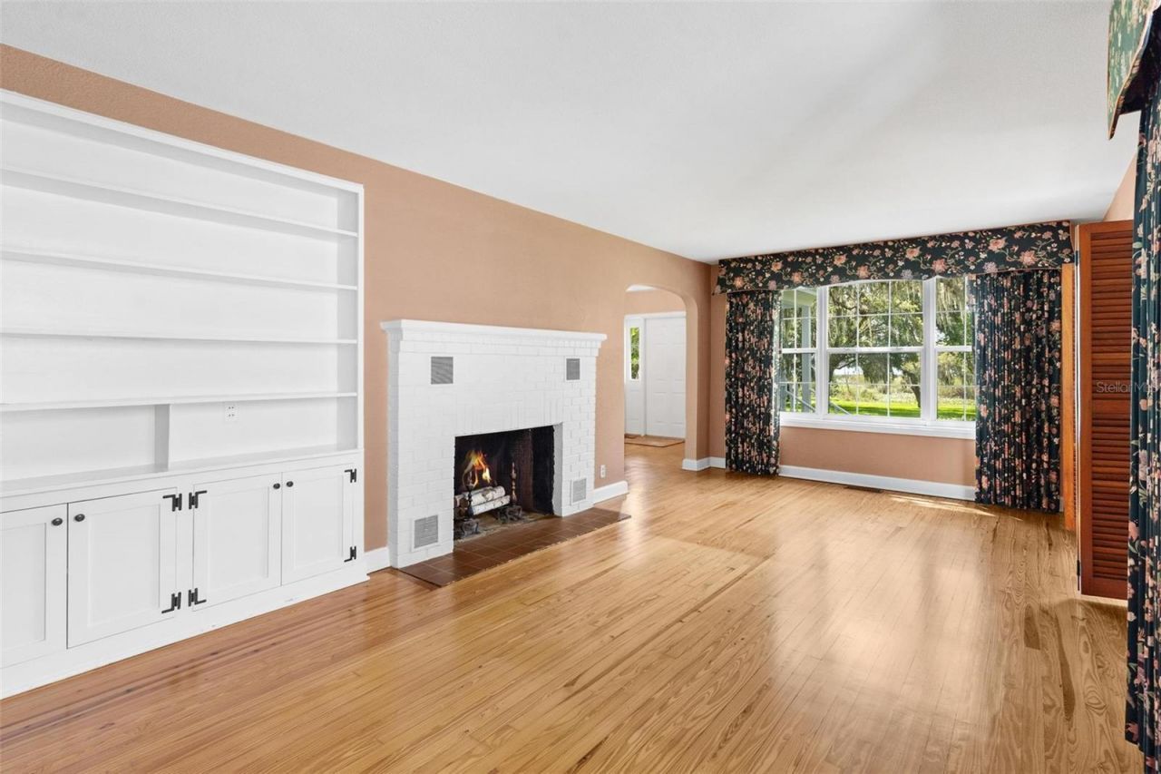 9223 Silver Lake Drive, Leesburg, FL 34788 Photo