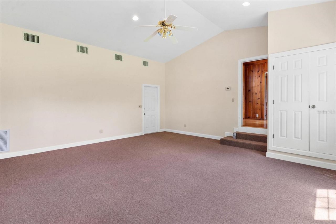 9223 Silver Lake Drive, Leesburg, FL 34788 Photo