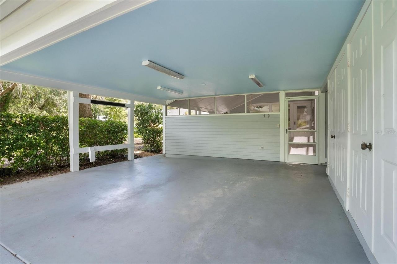 9223 Silver Lake Drive, Leesburg, FL 34788 Photo