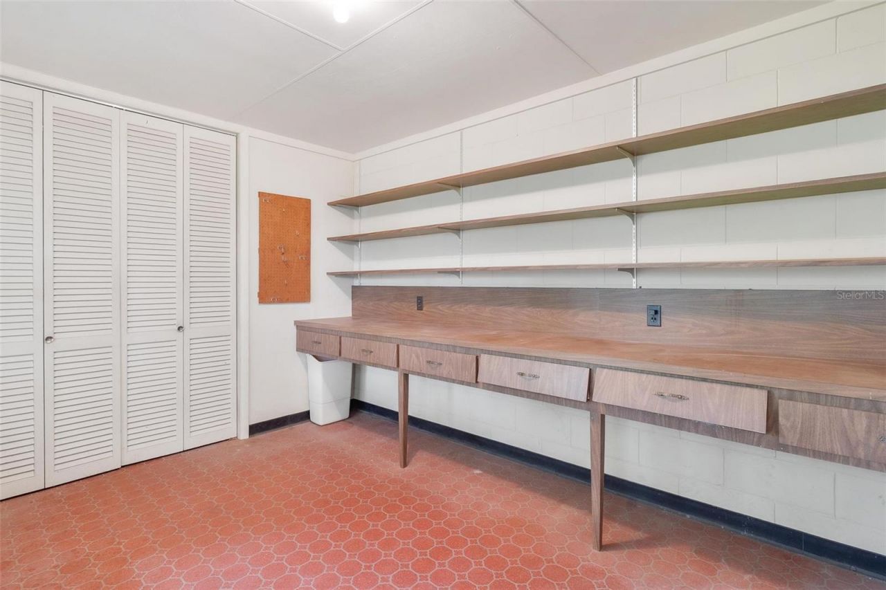 9223 Silver Lake Drive, Leesburg, FL 34788 Photo