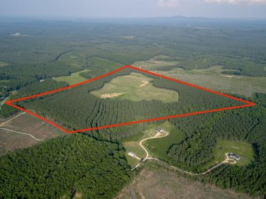 1100 Grandmas Hill Road, Amherst, VA 24521