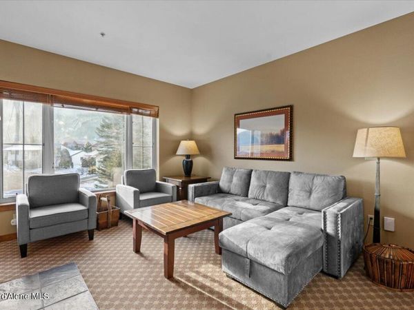 602 Bunker Ave, Unit 222, Kellogg, ID 83837