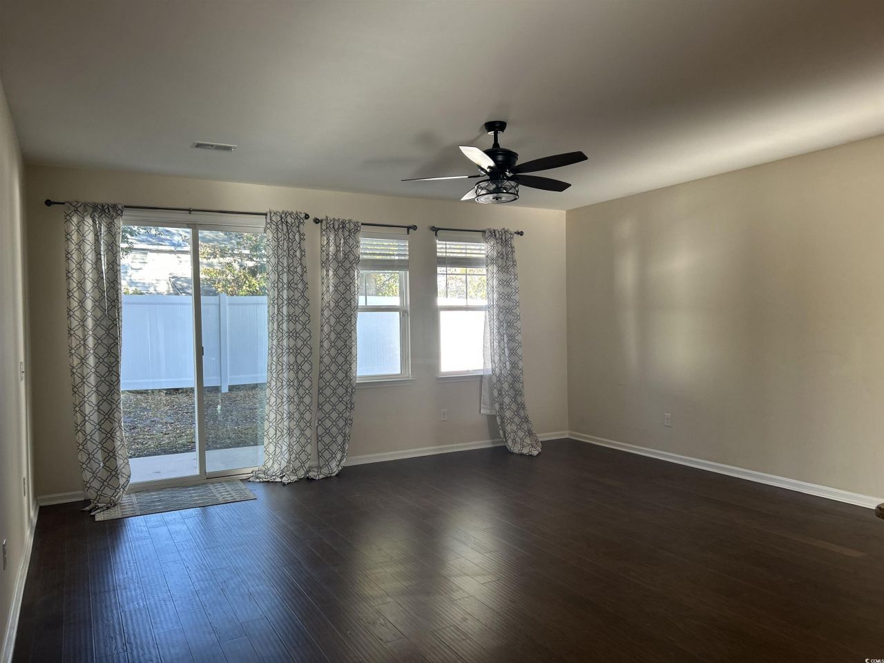 454 Pacific Commons Dr. Photo 13