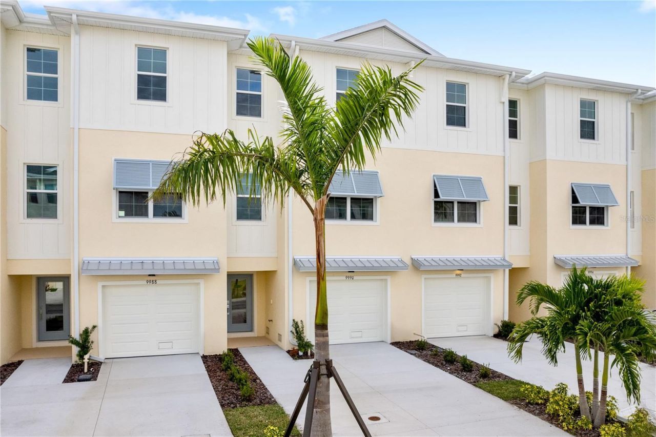 9990 Key Haven Road, Seminole, FL 33777 Photo