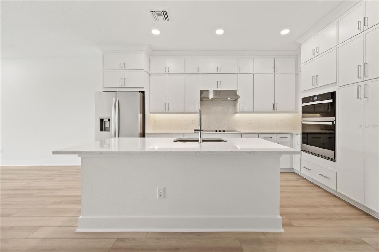 9990 Key Haven Road, Seminole, FL 33777 Photo